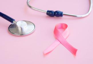 Octobre Rose 2025 : mobilisation, dépistage et solidarité avec les seniors