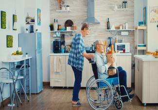 Adaptation du logement aux personnes âgées : un nouveau guide en ligne