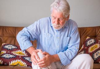 Comment stopper la douleur due à l’arthrose du genou
