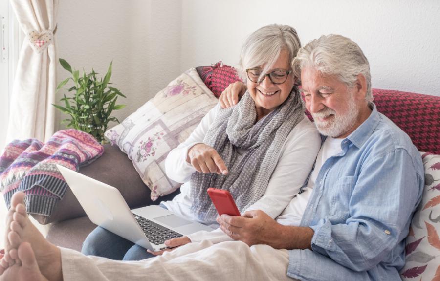 Les Seniors accros au web