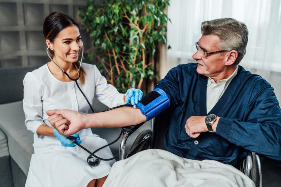 Les services de soins infirmiers à domicile, un concours précieux pour le quotidien