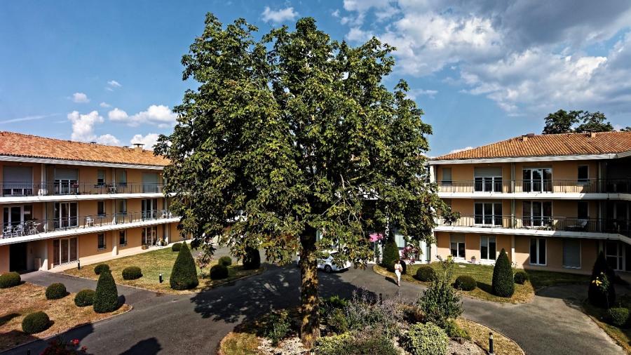 Maison de retraite Résidence les Jardins de Charlotte à Neuvillede