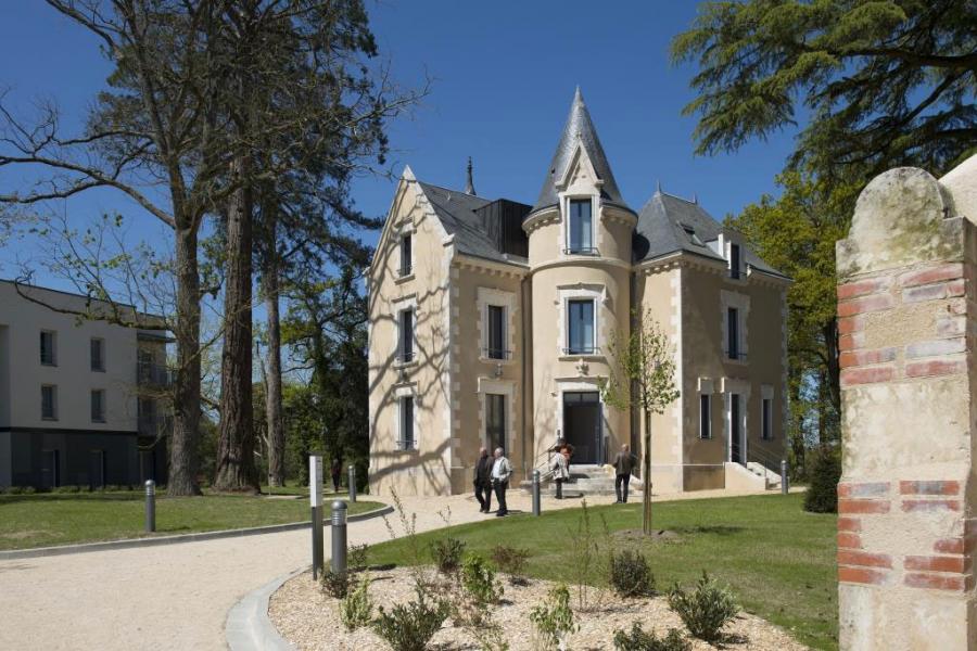 Résidence DOMITYS Le Château des Plans
