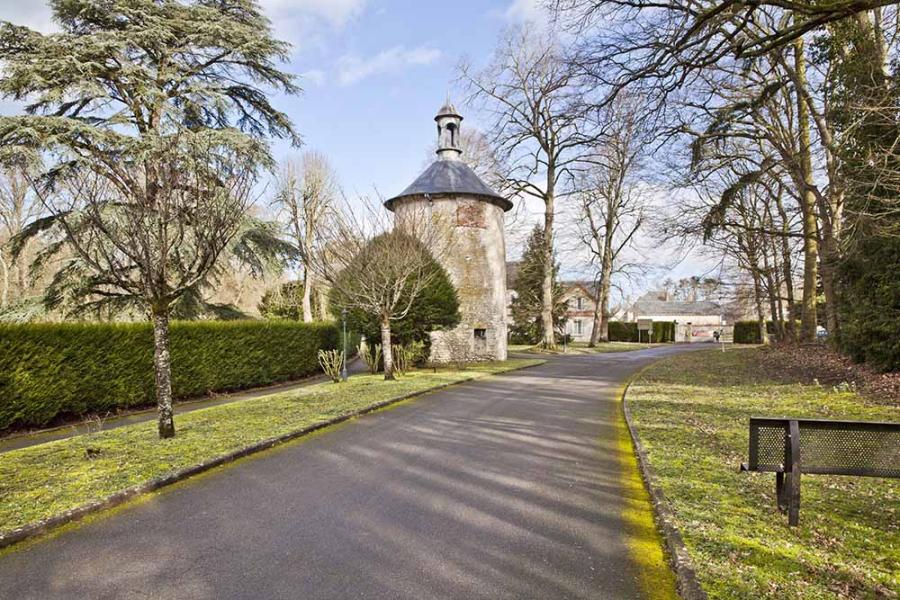 Château de Lailly en Val "Art et Mémoire"