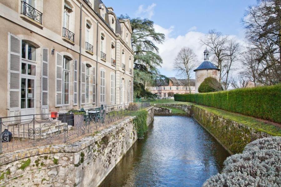 Château de Lailly en Val "Art et Mémoire"